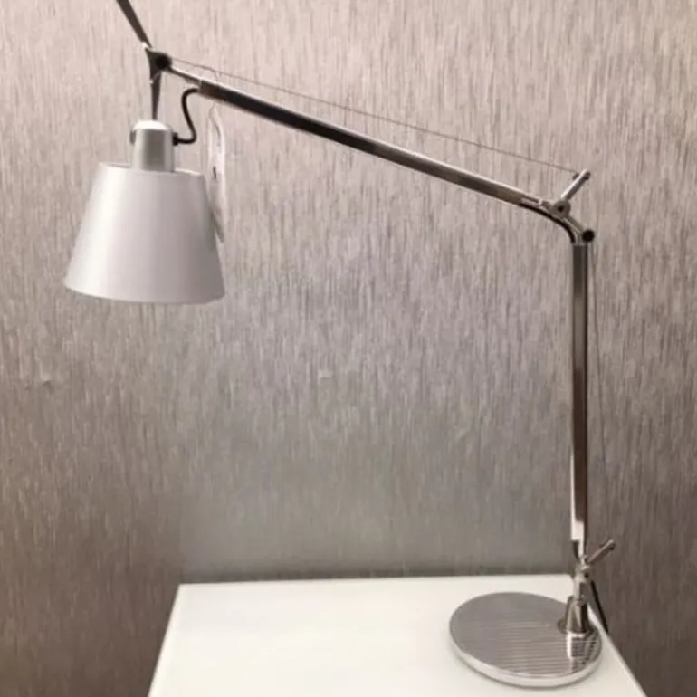 Artemide Tolomeo Basculante Tavolo