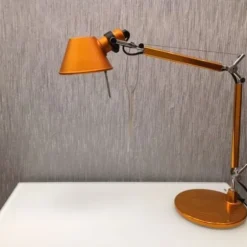 Artemide Tolomeo Micro Tavolo