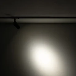 Nano - lvm spot zoom led 15w 11716